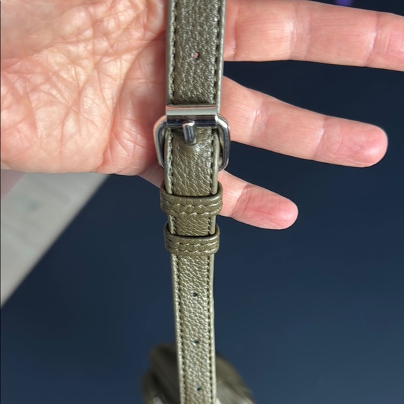 The Drop, Olive Green Camera Bag Purse, Excellent Condition - Picture 10 of 10